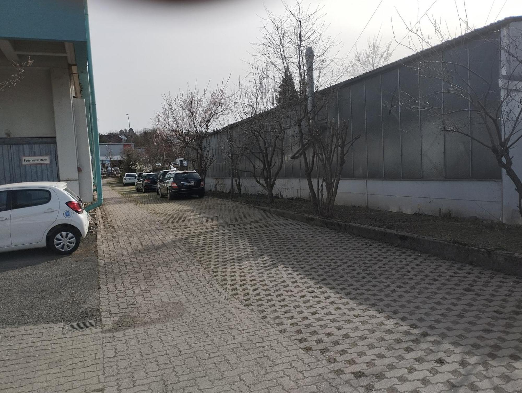 Enjoyhotel Garni Korntal Stuttgart B&B Parkplatz Sprinter מראה חיצוני תמונה